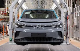 Xe điện Volkswagen "xanh" hơn với năng lượng Mặt Trời