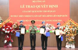 Trao quyết định của Chủ tịch nước cho 3 sĩ quan công an làm nhiệm vụ gìn giữ hoà bình LHQ