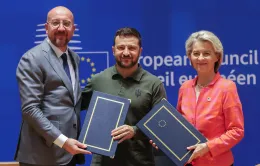 EU và ông Zelensky ký hiệp ước an ninh Ukraine