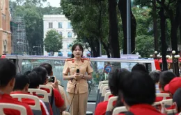 Tuyên truyền an toàn giao thông cho nhân viên vận hành xe bus 2 tầng