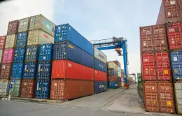 Gỡ nút thắt tuyến vận tải container trên đường thủy