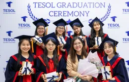 Học TESOL với đội ngũ giáo viên 12 thạc sĩ tại TESOL Simple Education