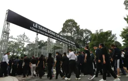 Khoảng 6 vạn người tới viếng Tổng Bí thư Nguyễn Phú Trọng tại Hội trường Thống Nhất