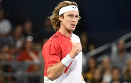 Andrey Rublev vào bán kết giải quần vợt Canada mở rộng