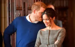 Meghan Markle tin Hoàng tử Harry xứng đáng được nhận nhiều hơn từ Hoàng gia Anh