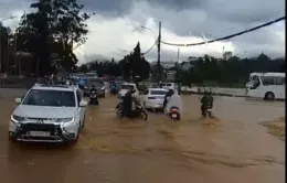 Đà Lạt: Nhiều khu vực ngập úng sau mưa lớn