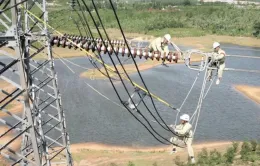 Dự án Đường dây 500kV mạch 3: Gấp rút hoàn thiện những công đoạn cuối cùng