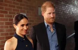 Chánh văn phòng nghỉ việc, Hoàng tử Harry và Meghan đang đối mặt với vấn đề gì?