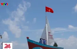 Rực rỡ màu cờ Tổ quốc ở đất mũi Cà Mau