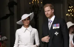 Meghan Markle hối hận vì từ bỏ danh hiệu Hoàng gia