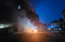 Tên lửa Nga tấn công Lviv trong bối cảnh Ukraine cải tổ nội các lớn, 7 người tử vong