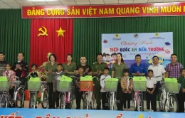 Phụ nữ Công an tỉnh Đắk Lắk: Vòng tay yêu thương của những đứa trẻ