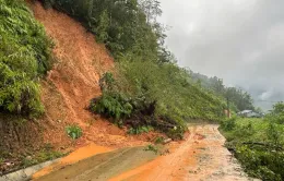 Hàng trăm điểm sạt lở đất tại Cao Bằng, giao thông chia cắt