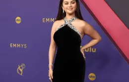 Tỷ phú Selena Gomez thăng hạng nhan sắc trên thảm đỏ