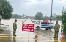 Mưa lớn, nhiều trường ở Hà Tĩnh tiếp tục cho học sinh nghỉ học