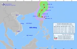 Xuất hiện bão mạnh cấp 15, giật trên cấp 17 gần Biển Đông