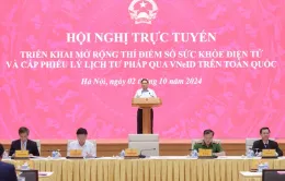 Thủ tướng: Phấn đấu đến năm 2025, 40 triệu người dân sử dụng sổ sức khỏe điện tử