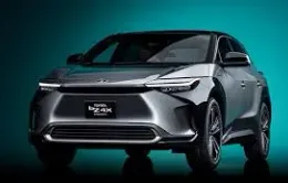 Toyota hoãn kế hoạch sản xuất xe điện sang năm 2026