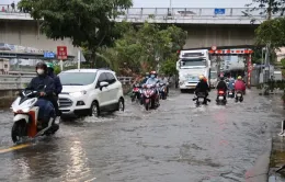 Triều cường ở Nam Bộ vượt báo động 3, nguy cơ ngập lụt nhiều nơi