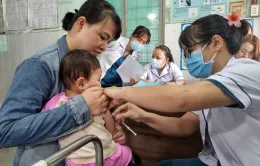 Đồng Nai phấn đấu 95% số trẻ trong độ tuổi được tiêm chủng vaccine sởi