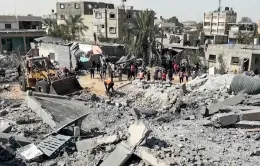 Israel giam giữ hàng trăm người tại bệnh viện ở Gaza