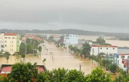 Quảng Bình: Hơn 15.000 ngôi nhà bị ngập do nước lũ lên nhanh