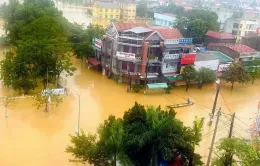 Lũ trên sông Kiến Giang, Quảng Bình xuống dần