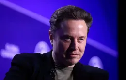 CEO Elon Musk giải đáp về tin đồn điện thoại Tesla