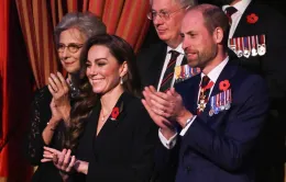 Công nương Kate Middleton xuất hiện với tinh thần phấn chấn sau cuộc chiến chống ung thư