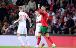 UEFA Nations League: Ronaldo chói sáng, Bồ Đào Nha thắng ấn tượng