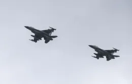 Mỹ bán linh kiện máy bay F-16 cho Ukraine