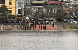 Phát hiện thi thể cô gái trẻ tại hồ Văn Chương (Hà Nội)