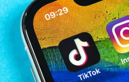 TikTok "mua" người dùng tại Mỹ