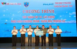 Bàn giao 100.000 cây xanh và vật tư góp phần “Xanh hóa Trường Sa”.