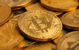 Bitcoin lại vượt ngưỡng 100.000 USD