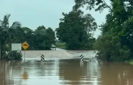 Hàng nghìn người sơ tán do lũ lụt nghiêm trọng tại Australia