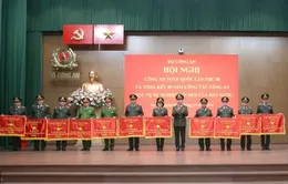 Quy định mới về mẫu hiện vật khen thưởng trong Công an nhân dân