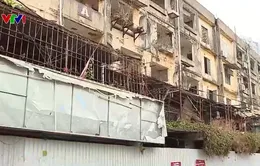 Người dân phải sống tạm cư 20 năm chờ cải tạo nhà