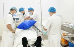 Phẫu thuật cấp cứu nhiều bệnh nhân bị vết thương do bạch khí