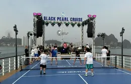Quảng Ninh: Xác minh việc chủ tàu du lịch biến boong tàu thành sân thi đấu pickleball
