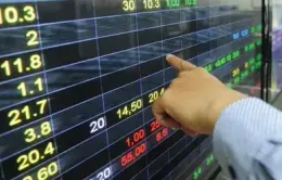 VN-Index giảm gần 18 điểm