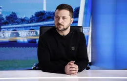 Tổng thống Ukraine Zelensky tiếp tục hoãn bầu cử