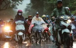 Hà Nội: Mây đối lưu gây mưa dông, đề phòng lốc, sét, mưa đá