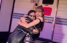 Jennie và Lisa (BLACKPINK) xóa tan tin đồn bất hòa