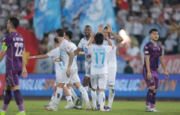 Thép Xanh Nam Định thắng đậm Bình Dương, vững vàng ngôi đầu V.League