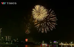 TP Hồ Chí Minh: Mãn nhãn với màn pháo hoa tầm cao đêm 26/4