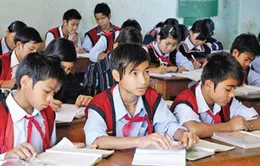 Quy định mới về phát hành sách giáo khoa dạy học tiếng dân tộc thiểu số