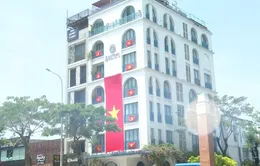 Đà Nẵng rực rỡ sắc cờ
