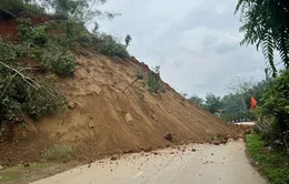 Sạt lở nghiêm trọng tại Ba Bể (Bắc Kạn), đường ĐT 258 ách tắc