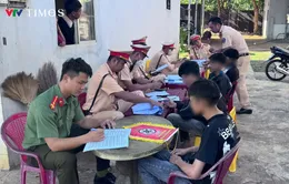 “Quái xế nhí” chuẩn bị mở giải đua xe trái phép, công an ập đến bắt giữ